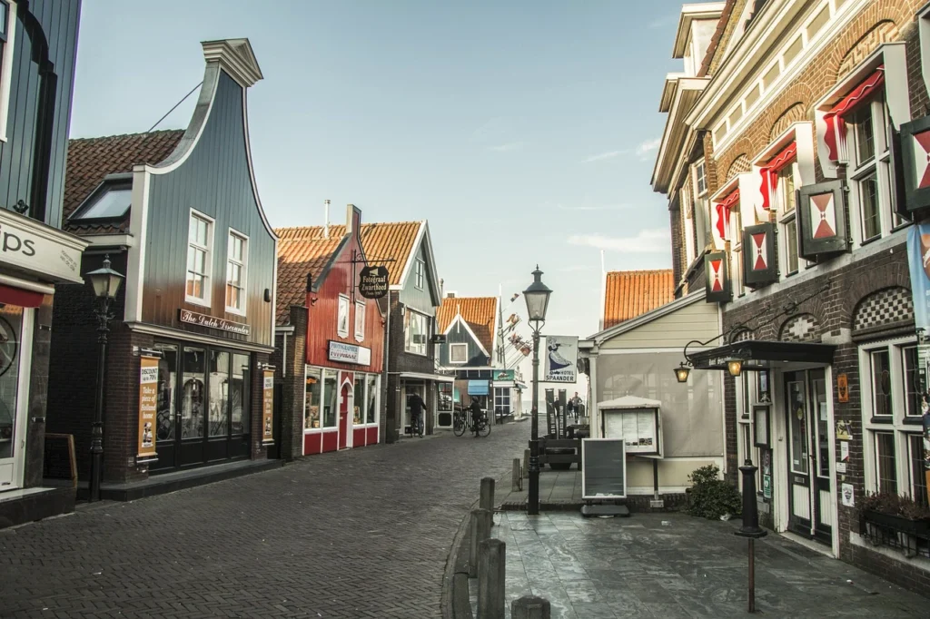 Authentic City 2 1024x682